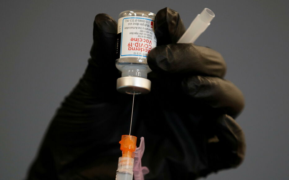 Vaccin Pfizer : seulement 42% d’efficacité face au variant Delta