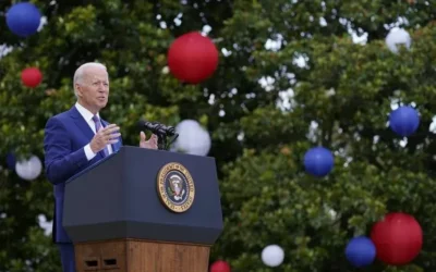 Joe Biden fête l’anniversaire de sa victoire contre Trump