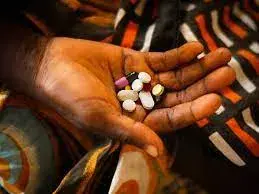 La liste noire des médicaments à éviter selon la revue « Prescrire »