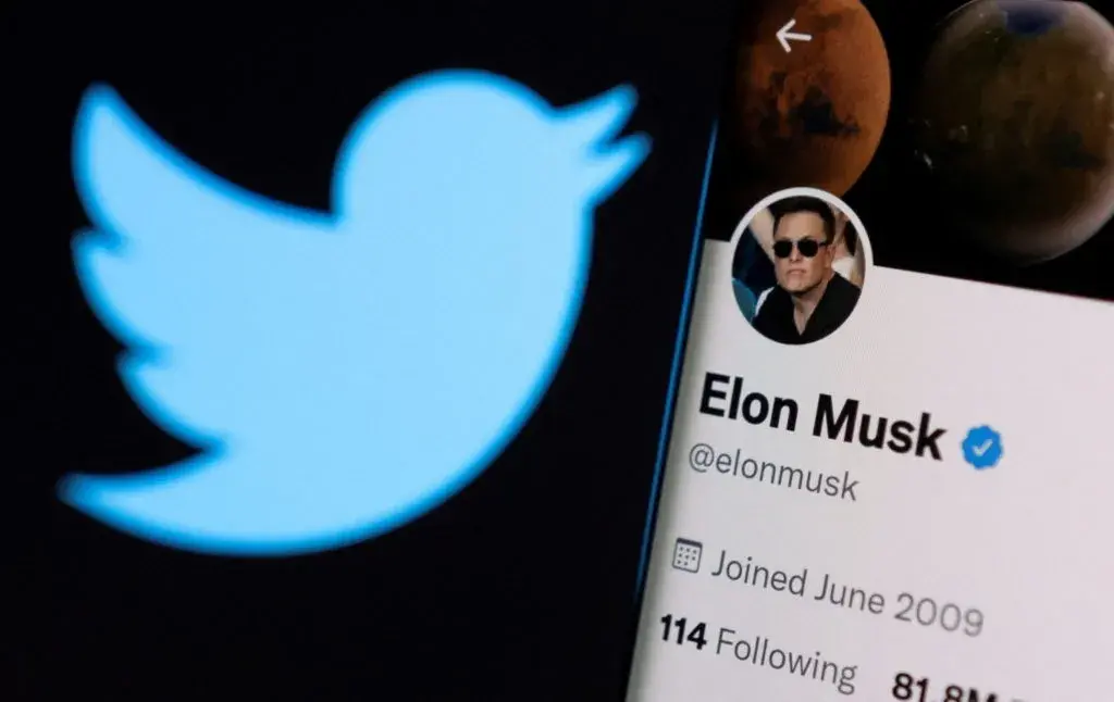 Elon Musk se retire de la direction de Twitter