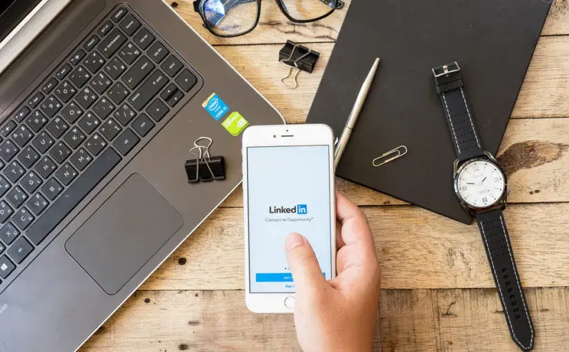 LinkedIn est-il encore le réseau social des professionnels ?