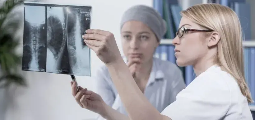 Cancer du poumon et du pancréas : les cas augmentent chez les femmes de façon « préoccupante »