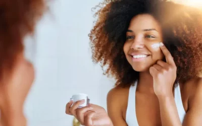 Peau grasse : astuces et routine complète pour un visage sain